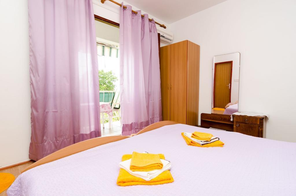 Guest House Kola Slano Habitación foto