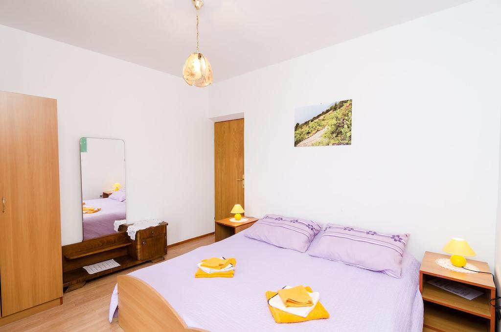 Guest House Kola Slano Habitación foto