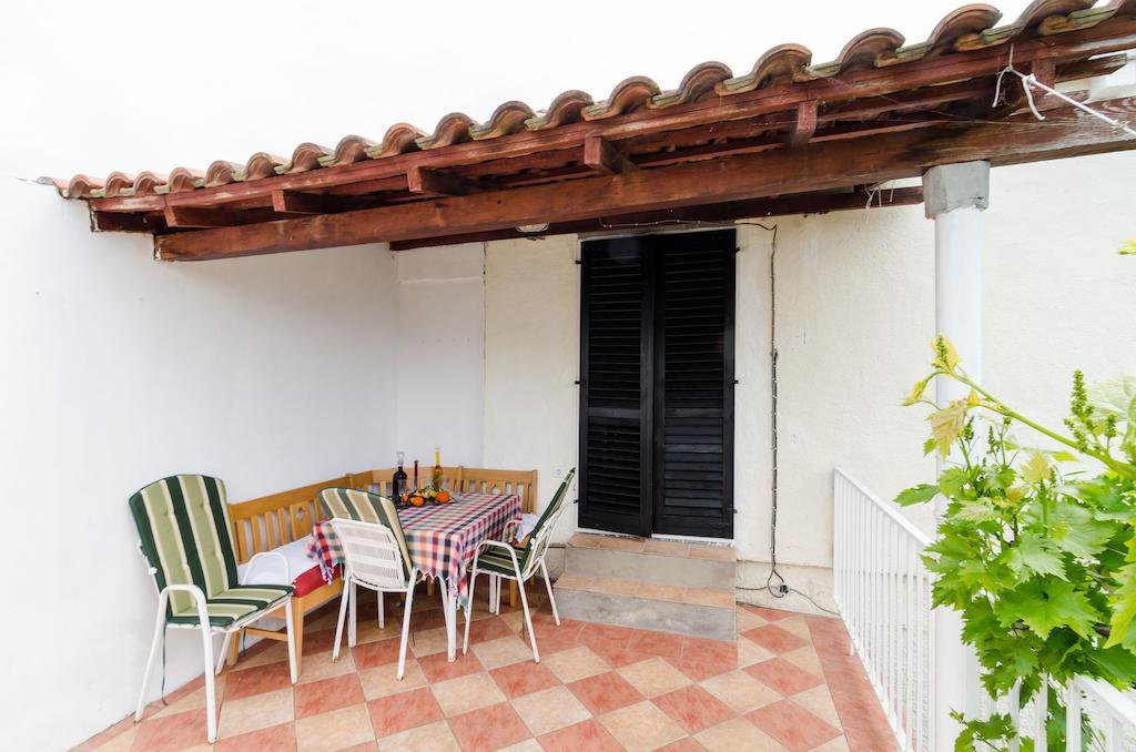 Guest House Kola Slano Habitación foto