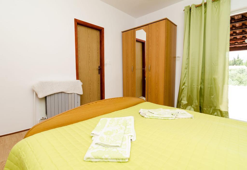 Guest House Kola Slano Habitación foto